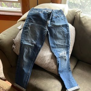 Gap womens high rise skinny crop jeans